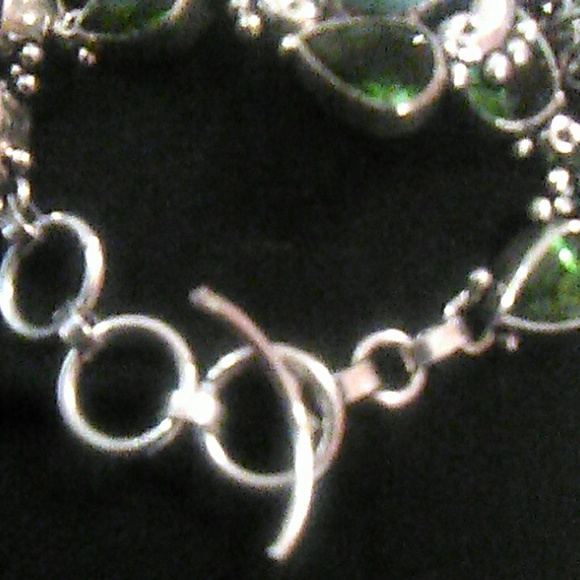 Peridot bracelet - Picture 3 of 4